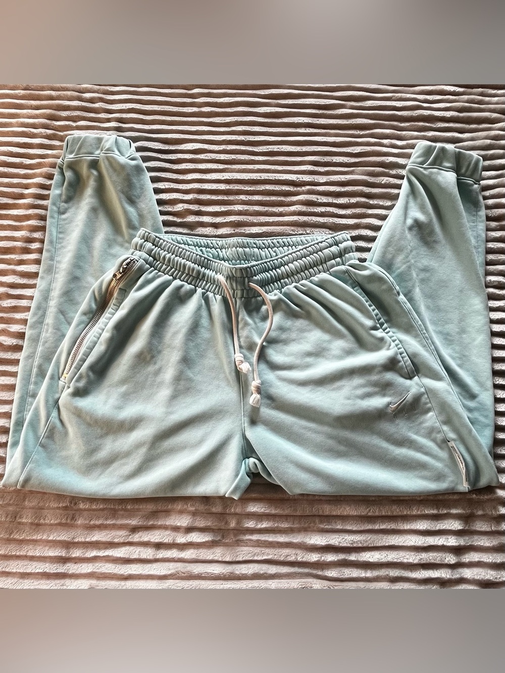 Nike Dri-FIT Mint/Teal Fleece Joggers ♡